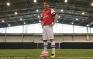 Arsenal sẽ ra mắt “bệnh binh” Kallstrom vào cuối tháng này