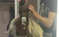 Balotelli khoe tóc mới hầm hố