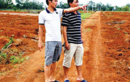 Nghề tay trái của VĐV - Cầu thủ làm nông
