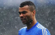 Cole sẵn sàng giảm lương để rời Chelsea