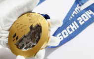 3 kg vàng chế tác huy chương Sochi 2014