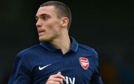 Napoli nhắm Vermaelen và Soldado?