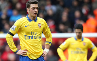 Fan Arsenal tổng sỉ vả Mesut Ozil