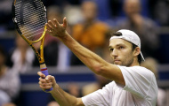 Ivo Karlovic lập kỷ lục giao bóng