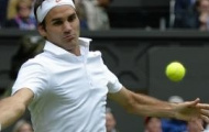 Video: Những cú trả giao bóng hay nhất của Federer trước 'gã khổng lồ' Ivo Karlovic