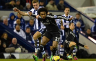 Hình ảnh 'ngựa nhỏ' Chelsea vấp ngã trên sân của West Brom