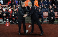 Wenger hài lòng, David Moyes xuýt xoa