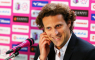 Forlan được chào đón nồng nhiệt ở Nhật Bản