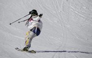 Nam VĐV trượt tuyết 'lộ hàng' tại Sochi 2014