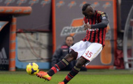 Balotelli: 'Thủ môn lên cao nên tôi sút'