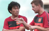 HLV Dylan Kerr gặp “sếp”