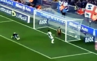 Video: Hậu vệ trái Adriano sút xa mở tỉ số (Barcelona - Rayo Vallecano)