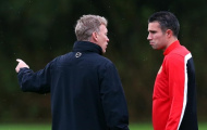 Góc M.U: Đã đến lúc thay thế Robin van Persie?