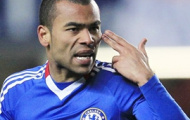Video: Những khoảnh khắc ấn tượng của Ashley Cole trong màu áo Chelsea