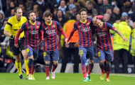 Man City 0-2 Barca: Etihad sụp đổ trước mũi giày Messi