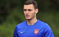 Napoli săn đón Vermaelen