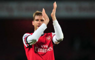 Mertesacker vẫn tin vào phép nhiệm màu tại Munich