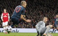 Ribery đoán trước Oezil đá hỏng penalty
