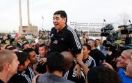 Maradona gây sốc với ý định trở lại thi đấu?