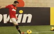 Video: Juan Mata trổ tài ghi bàn đỉnh cao từ chấm phạt góc