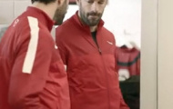 Video: Ruud van Nistelrooy quay trở lại tập luyện vì 'bụng mỡ'?