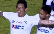 Video: Bàn thắng quái dị từ giữa sân của cầu thủ Mexico