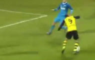 Video Champions League: Bàn thắng nâng tỷ số lên 3-1 của Robert Lewandowski (Zenit vs Dortmund)