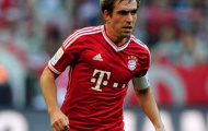 Philipp Lahm thừa nhận vị trí tiền vệ tại Bayern