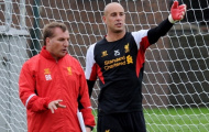 HLV của Liverpool chẳng mong Reina trở lại