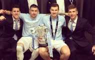 Dàn “sao” Man City thi nhau ăn mừng trên Twitter