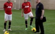 Video: Adnan Januzaj so tài kỹ thuật với Ryan Giggs