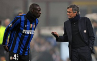 Góc Chelsea: Nhìn Eto'o, nghĩ về... Balotelli