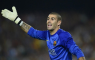 Victor Valdes đang trên đường tới Premier League