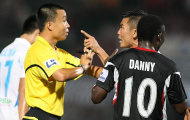 Bạo lực V-League do luật chưa nghiêm