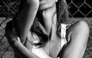 Cindy Crawford giữ dáng đẹp hút hồn ở tuổi 48