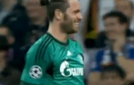 Video: Hoogland sút xa đổi hướng san hòa 1-1 (Real Madrid - Schalke)