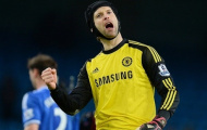 Petr Cech gia nhập 'ngôi đền 100'