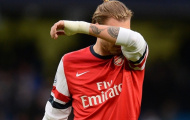 Bendtner đòi lương 5 triệu euro/mùa sau khi rời Arsenal