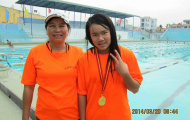 VĐV 13 tuổi Hồng Cẩm xô ngã kỷ lục quốc gia bơi lội