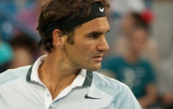 Video: Cú trái một tay cực hiểm của Federer