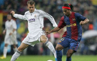 Real-Barca rực lửa: Ronaldinho & siêu phẩm ở Bernabeu (P3)