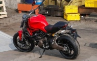 Ducati Monster thêm phiên bản 821