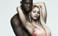 Nhà cái ra kèo về bồ mới của Balotelli