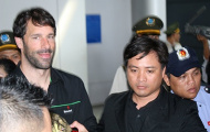 Van Nistelrooy gây 'náo động' ở Tân Sơn Nhất