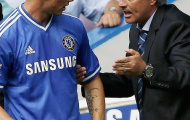 Mourinho bóng gió trách Torres “đau hơn chửi”