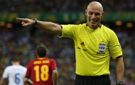 Barca toàn thắng khi trọng tài Webb bắt chính