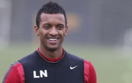 Juventus nối lại vụ Luis Nani