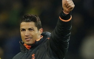 Ronaldo hò hét, chỉ đạo các đồng đội như một HLV thực thụ