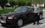 Jenson Button sánh vai cùng Rolls-Royce tại giải đua Công thức 1