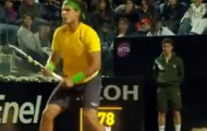 Video: Cú ngã chỏng gọng của Nadal